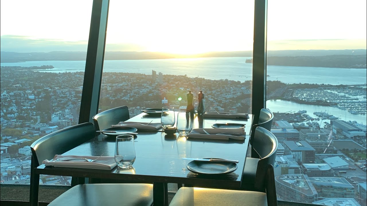 Orbit 360 Dining in Sky City - YouTube