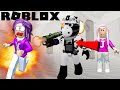 Janet Becomes DELTA PIGGY and Blows EVERYONE UP! | Roblox