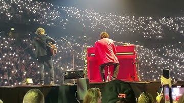 James Arthur - Falling Like The Stars ft. Dean Lewis  (live Manchester Arena 15.3.24)