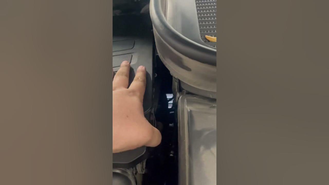 2024 Mercedes GLE350 oil filter location on the new 4 cylinder engine
