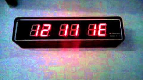 Hexadecimal led clock 18:17:14-18:18:03