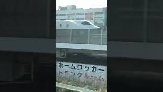 【JR東日本上野東京ラインの車窓から】【E2系東北新幹線J編成と連結したE3系山形新幹線とすれ違います】