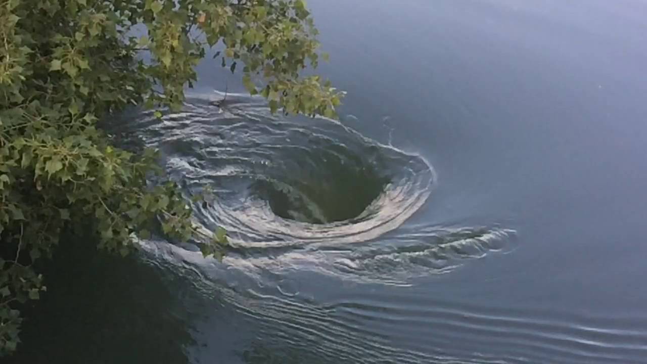 Водовороты в озерах