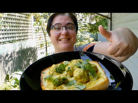thai-curry-pork-meatballs-with-spaghetti-squash-recipe---keto
