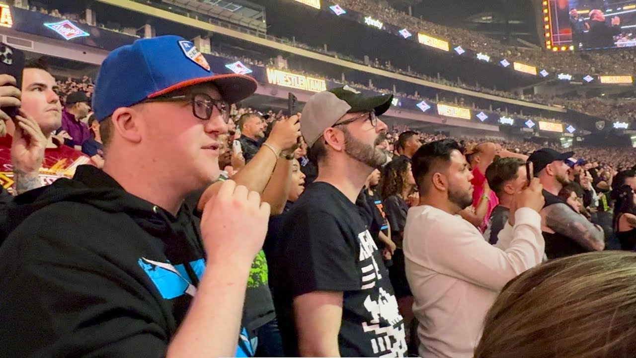 Final moments of Night 1 - WrestleMania 41 (INSANE CROWD REACTION)