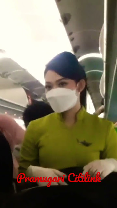 Pramugari Citilink Didalam Pesawat