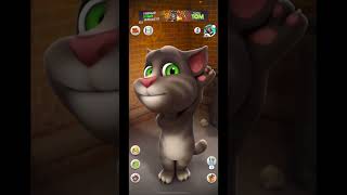 Talking Tom says Hello Tom 4