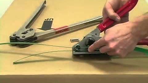 How to use a Manual Plastic (Poly) Strap Tensioner for Boxes and Pallets