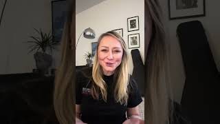 Chair 102 with Nina Siemaszko