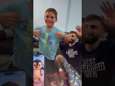 احمد يرقص مع البطريق 