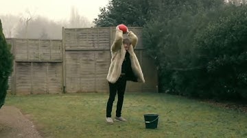 Joe Lycett absolutely destroying a bucket