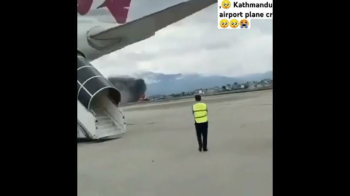 Nepal airport  जहाज ख से कै ठाउँबाट हेर्नुहोस् यस्तो भिडियो आयो। पाइलट मात्र बाच्न सफल भए#trending