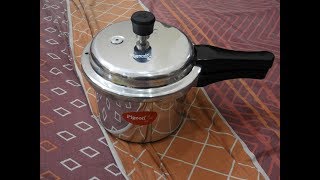Pigeon 3 L Induction Bottom Pressure Cooker Unboxing
