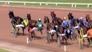 Vidéo de la course PMU PRIX DU LAC DE NEUCHATEL