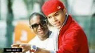 Watch Chris Brown Keep It Movin video