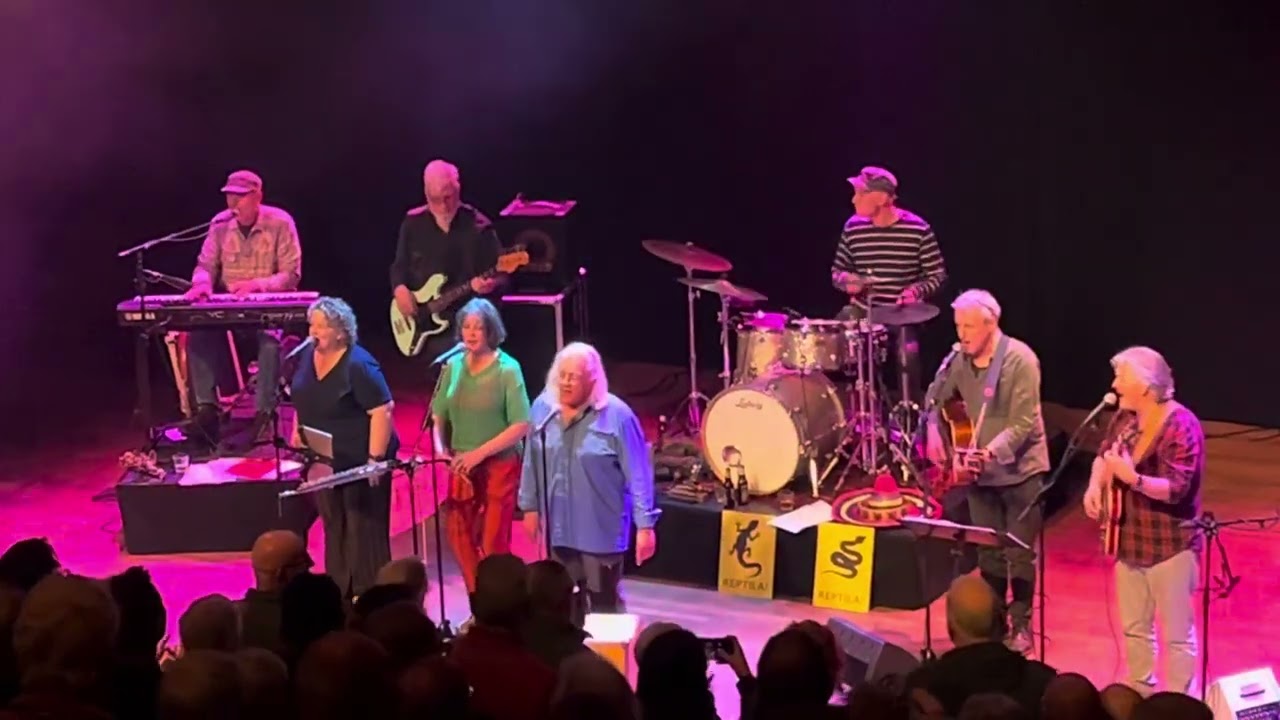 RK de Veulpoepers - Den Egelantier -