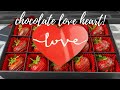 VALENTINE CHOCOLATE HEART PLAQUE AND STRAWBERRIES