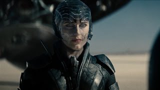 Faora-Ul takes Superman | Man of Steel