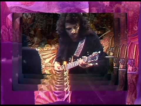 Santana - Black Magic Woman (1971)