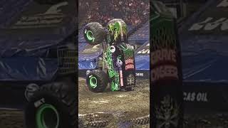 Grave Digger Sky Wheelie #monsterjam #gravedigger #2023 #shorts #crazy #shortsvideo #motorsports
