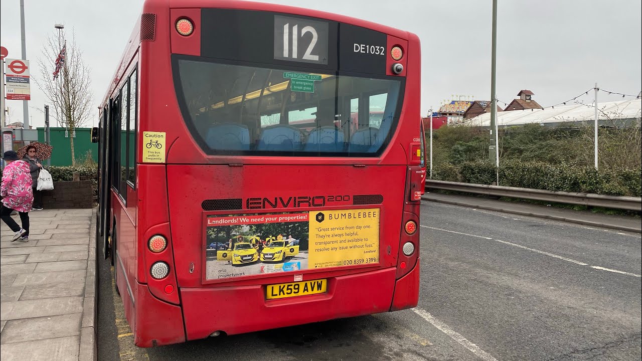 Metroline DE1032 LK59 AVW E200 On Route 112 Side View Towards Staples Metroline DE1032 LK59 AVW E200 On Route 112 Side View Towards Staples