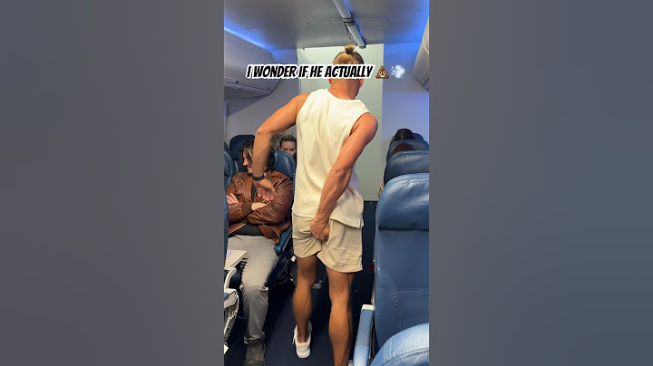 He couldn’t hold it inside the plane ✈️💩💨 #fail