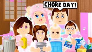 OUR FAMILY CHORE DAY ROUTINE! *NEW UPDATE EDITION* (Roblox Bloxburg Roleplay)