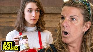 Cashier STOLE Their Change Right in Front of Them 😳💸 | Just Pranks