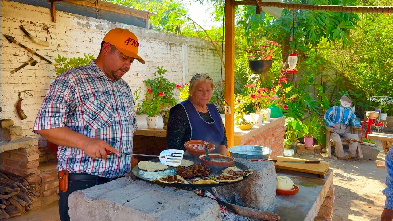 El mejor BORREGO EN ADOBO que vas a probar!! || Ay Nomas