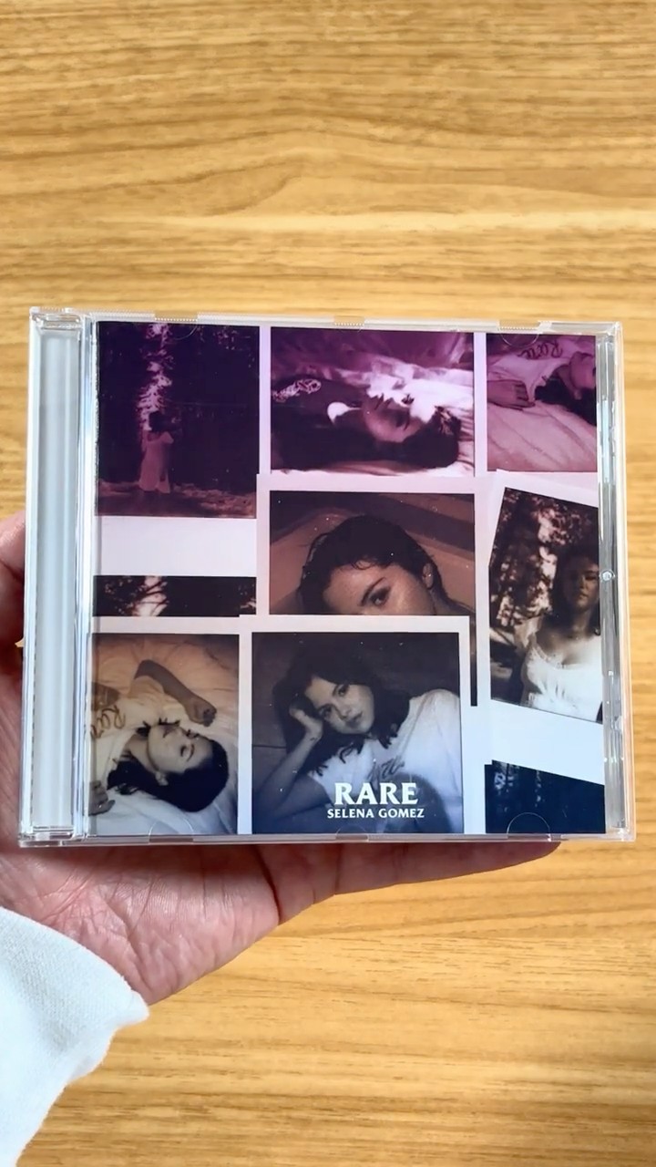 Selena Gomez - Rare CD Unboxing - YouTube