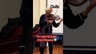 Chelín Nunez visiting Leeds Folk Fiddle Group