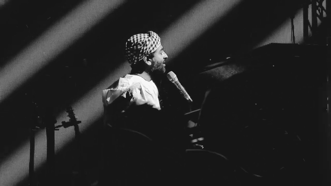 Arijit Sing Beete Lamhein/Dard Mein | Use Headphones | First Time Live in Perth, Australia