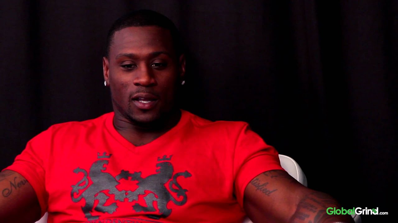 Thomas Jones Talks Football and Finances As A Free Agent