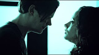 Roman Godfrey (Bill Skarsgård) | Hurts Like Hell