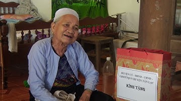 Thăm và tặng quà các gia đình chính sách, người có công với Cách mạng ....