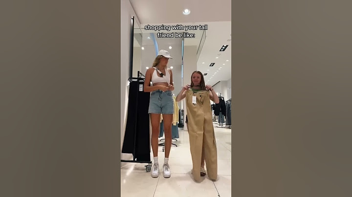 shopping with your tall friend be like🤣 #shorts #friends