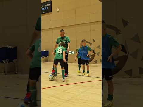 ЖЁСТКОСТЬ И СТАБИЛЬНОСТЬ ПОЗИЦИИ - то, что решает при борьбе. Больше тренировок в t.me/assist_sport