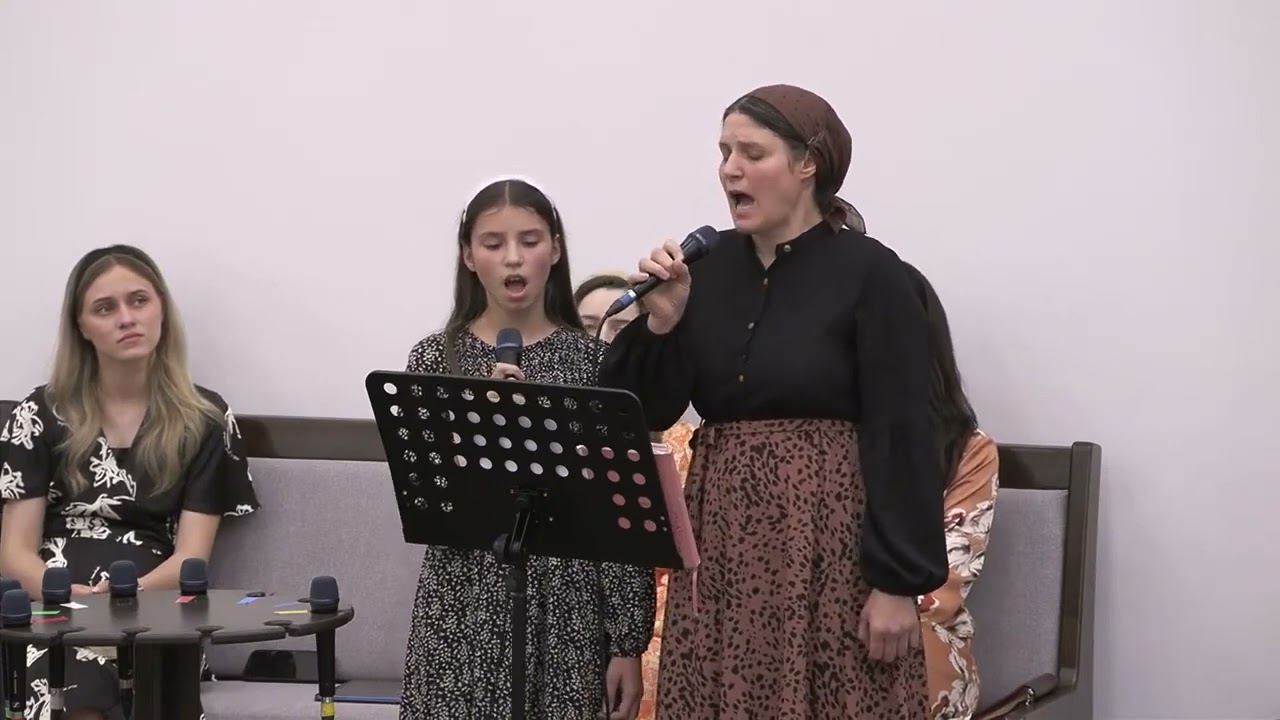 Lidia Anca - Așteptăm ceruri noi, Dumnezeu ne-a promis.