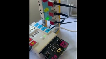 Realiza un semáforo programando con MakeCode tu placa Microbit con Nezha.