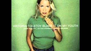 Video thumbnail of "Viktoria Tolstoy - Laura"