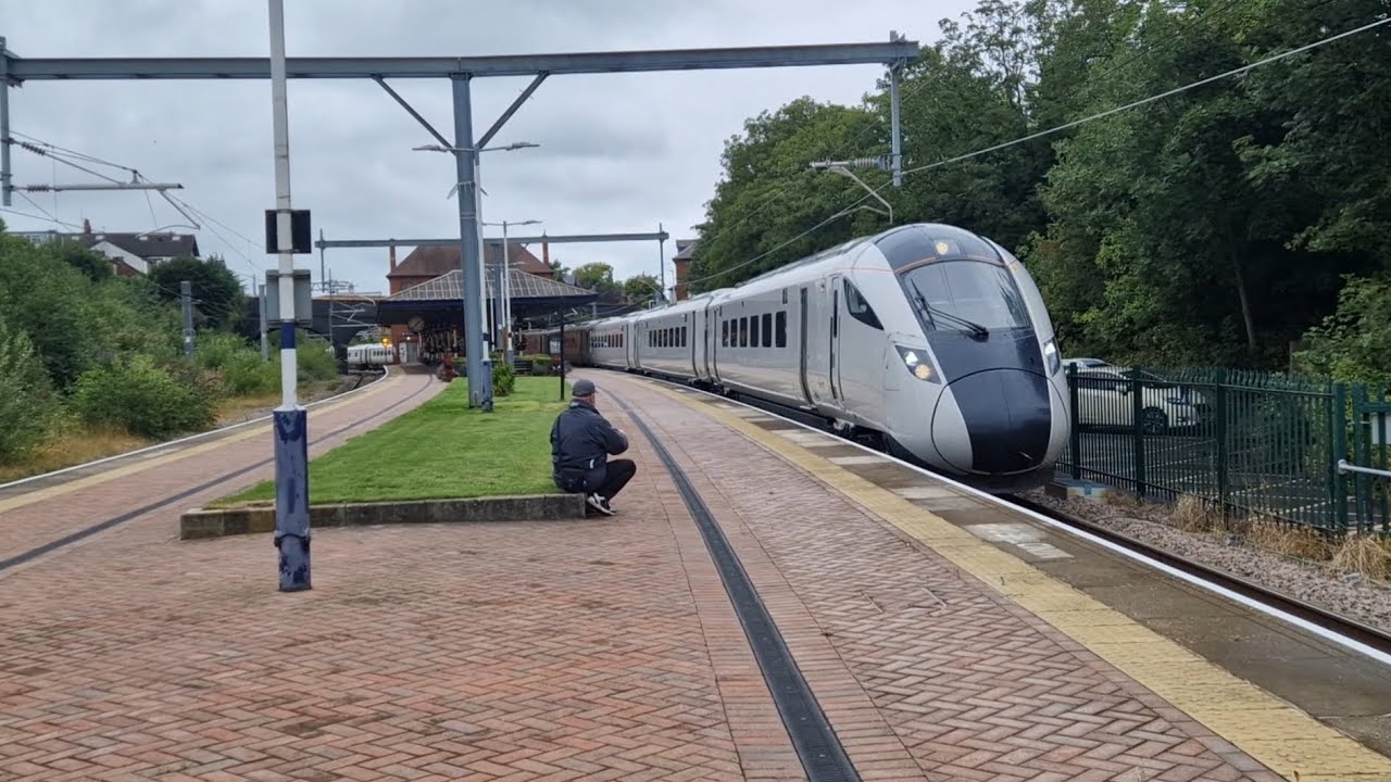 Northern 331's 319's 195's, Avanti 390125 & 805001 805003 At Poulton-Le ...