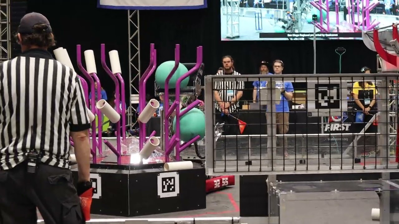 21 Cycle Match! FRC 2025 San Diego Regional Qual 48 - Team 3255 (Close Up)