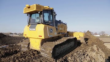 Fully-Integrated Grade Control | John Deere 700K SmartGrade™ Crawler Dozer