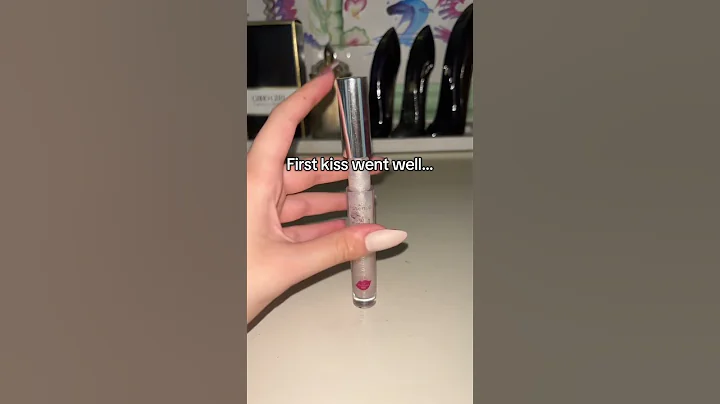 💋#makeup#luxurymakeup#lipstick#lipgloss#lipproducts#kiss#shorts#preppy @CHANEL @essence_cosmetics