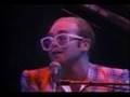 Elton John - Someone Saved My Life Tonight (solo live 1976)