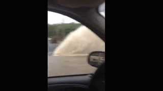 Fuga de agua en Santiago N.L.