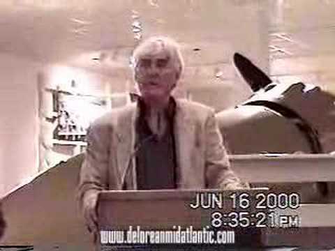 John Z. DeLorean speaks to DCS 2000