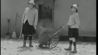 Laurel & Hardy dance to The Bobby Fuller Four