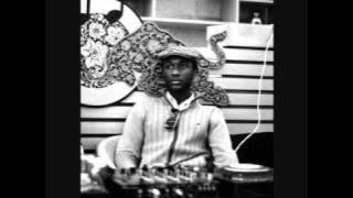 Aloe Blacc - Mama Hold My Hand