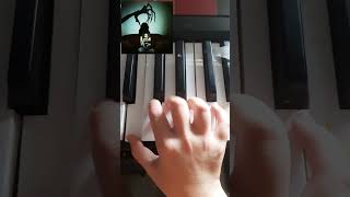 scary piano music страшная песня на пианино